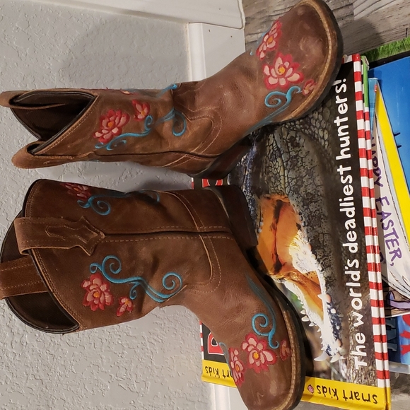 Roper embroidered Boots Like New - Picture 1 of 4